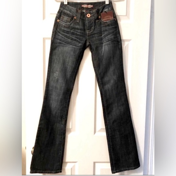 Makers of True Originals Denim - NEW ⭐️ MOTO 25x33 New Low Rise Bootcut Jeans